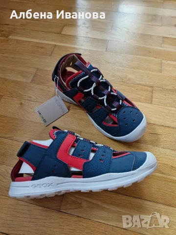 Сандали Geox номер 35