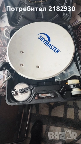 Сателитна антена за камион 