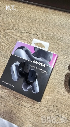 BOSE QUIETCOMFORT ULTRA EARBUDS със шумопотискане.