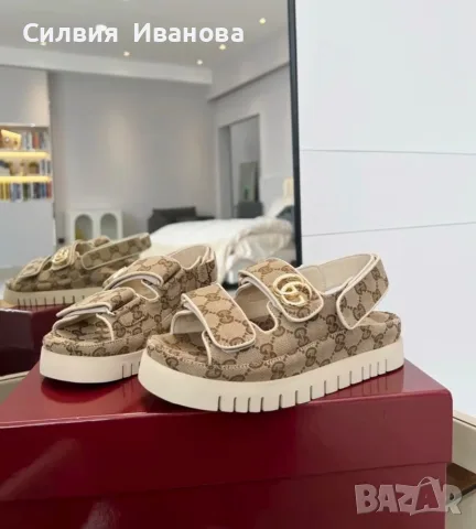 Дамски сандали Нови