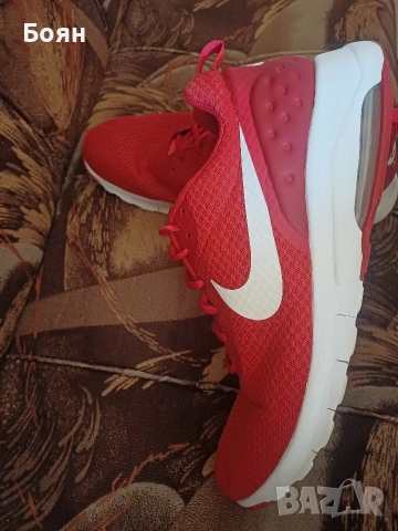 Nike AIR MAX MOTION LOW , снимка 2 - Маратонки - 54399812