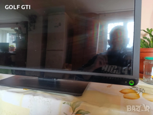 Смарт телевизор Toshiba 32 ЦЯЛ ЗА ЧАСТИ , снимка 3 - Телевизори - 54182402