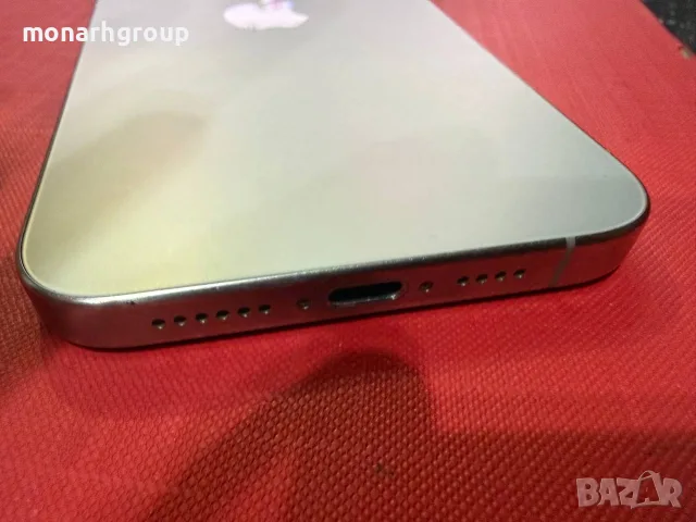 Телефон Iphone 15 Pro Max /256GB/капацитет на батерия 87%/+кейс, снимка 9 - Apple iPhone - 55505228