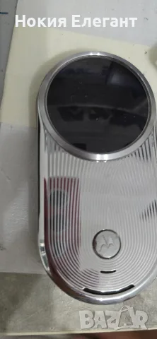 Motorola aura r1