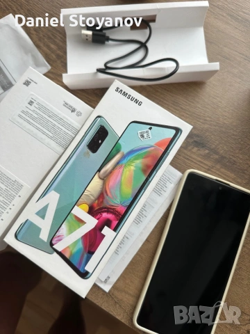 Samsung A71, снимка 3 - Samsung - 54826096
