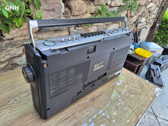 Радиокасетофон Sharp GF-8585H, снимка 6 - Радиокасетофони, транзистори - 55191754