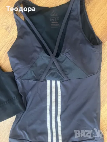 Дамски спортни топове (Nike, Adidas), размер S, снимка 2 - Спортни екипи - 55339547