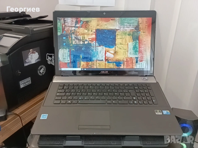 Лаптоп Asus N71V / 17,3"