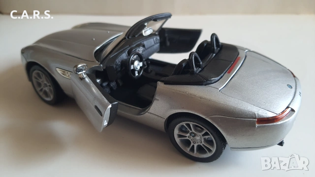 BMW Z8 Roadster Motor Max 73257 - Мащаб 1:24, снимка 3 - Колекции - 54997847