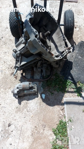 Скоростна кутия Renault Clio 3 2010 година дизел 180 000 км, снимка 2 - Части - 55241365