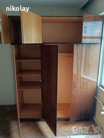 Спешно триклирен гардероб , снимка 2 - Гардероби - 55164361