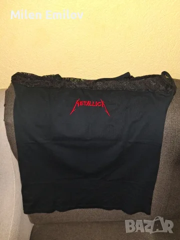 Оригинална дамска тениска на Metallica , снимка 2 - Тениски - 55352557