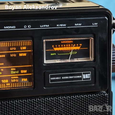 Grundig RR 940 Professional, снимка 5 - Радиокасетофони, транзистори - 55365703