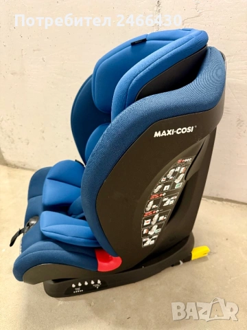 Столче за кола Maxi Cosi Titan 9-36 kg ISOFIX Blue or Red, снимка 3 - Столчета за кола и колело - 54806400