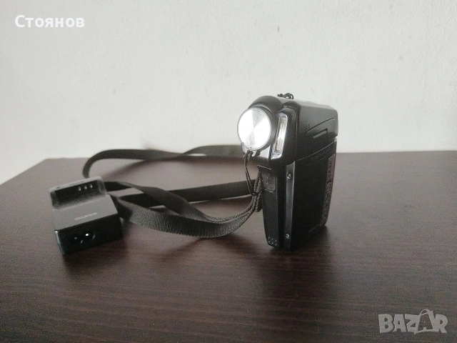 Видео камера Sanyo VPC-CG65 Xacti 6MP MPEG4  Japan, снимка 13 - Камери - 54902363