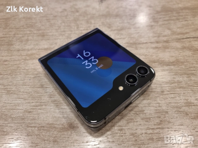 Samsung Z Flip 5  256GB, снимка 3 - Samsung - 54473128
