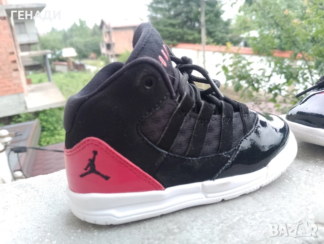 Jordan Max Aura, номер 25, перфектни, снимка 5 - Детски маратонки - 54777363
