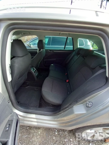 Продава шкода, снимка 4 - Автомобили и джипове - 54892257