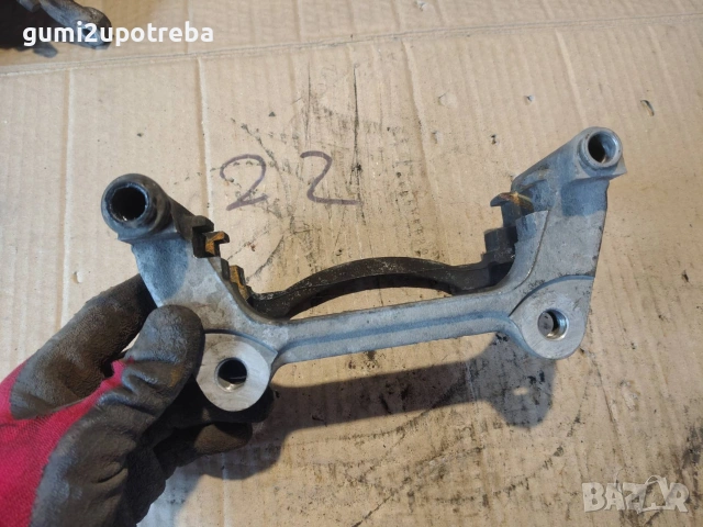 Скоба за Спирачен Апарат FU16164BGN0 Volkswagen Passat B9 1.5 eTSI 150кс 2024г, снимка 3 - Части - 55172091