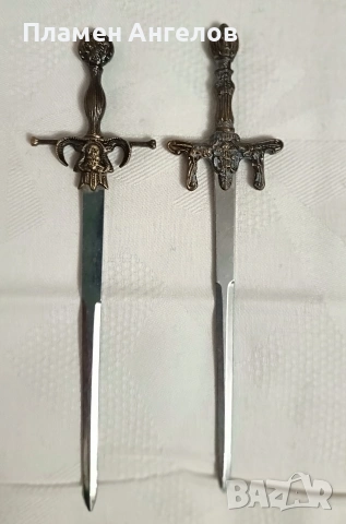 Колекционерски миниатюрни мечове-Ножове за писма. 