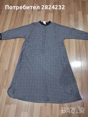 Копринена рокля на MaxMara , снимка 4 - Рокли - 55306496