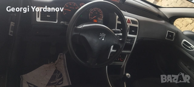Пежо 307,2007 година 1,4 бензин феислифт , снимка 10 - Автомобили и джипове - 55135931