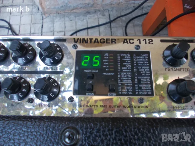 Хибридно китарно кубе BEHRINGER AC112, снимка 7 - Китари - 55686717