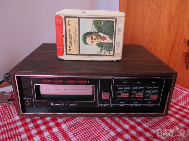 BROWNI 8 TRACK STEREO PLAYER ,japan