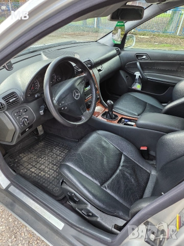 Mercedes w203 2.2 150кс, снимка 8 - Автомобили и джипове - 54160780