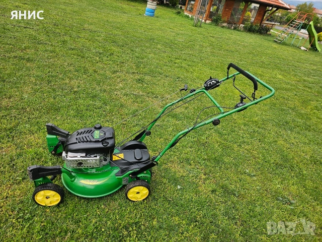 САМОХОДНА КОСАЧКА JOHN DEERE JS63VC. ПЕРФЕКТНА , снимка 4 - Градинска техника - 54456827