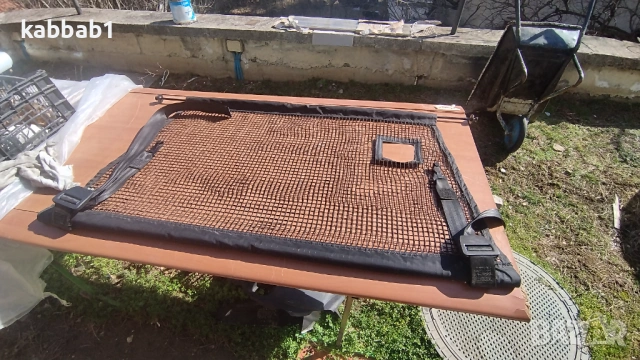 Преградна мрежа за кучета или животни на Пежо Партнер