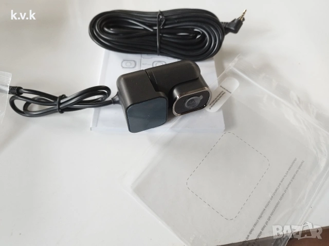 AZDOME 360, само задната камера, протектор за екранчето на предната камера и всички кабели!, снимка 4 - Аксесоари и консумативи - 53975151