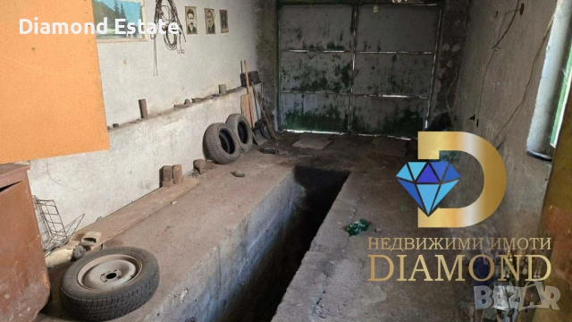 Двуетажна къща в Димитровград, кв. Черноконево, снимка 12 - Къщи - 54424257