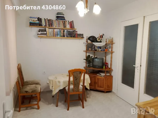 продавам ремонтиран, обзаведен, в саниран блок многостаен апартамент , снимка 8 - Апартаменти - 55382931