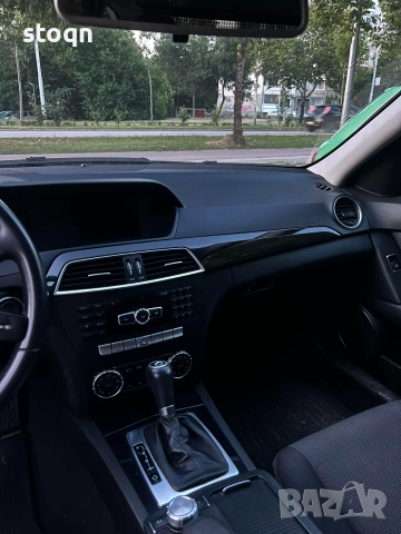 Продава се мерцедес с220 2012г, снимка 5 - Автомобили и джипове - 55186505