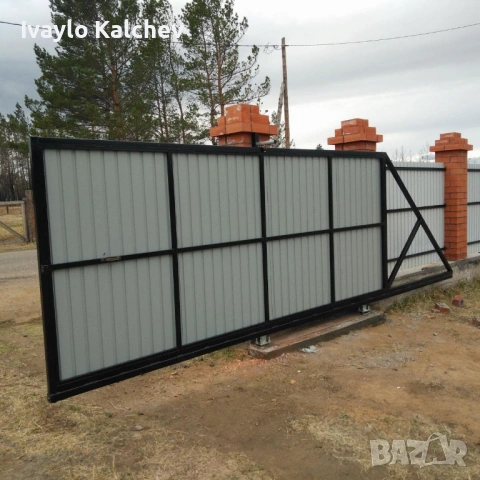 Плъзгаща врата по поръчка | Изработка, монтаж и измерване в цяла България, снимка 4 - Гаражни врати - 54130597