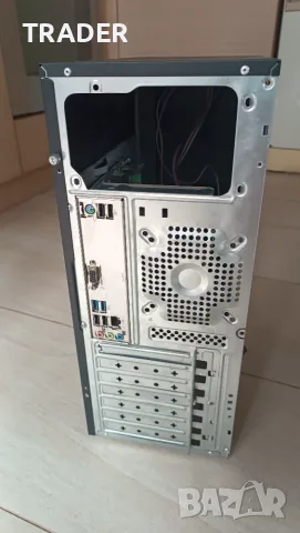 Кутия за настолен компютър  Tower и Middle tower компютърна кутия , снимка 5 - Захранвания и кутии - 40490671