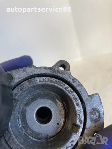 Обтегач на пистов ремък за Vauxhall Antara 2.0 CDTi (2010) F556587 , снимка 2 - Части - 55010002