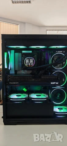 Продавам НОВО Супер Гейм PC Ryzen 7 9800X3D/64Gb/2Tb SSD/RX 9070XT 16Gb/WIFI & BT/Гаранция, снимка 12 - Геймърски - 54442501