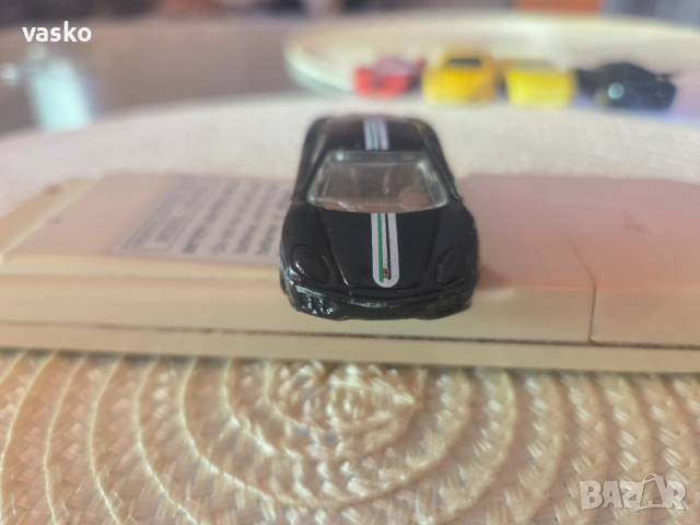 Hotwheels Ferrari 360 Modena 1999 China, снимка 2 - Колекции - 54099942