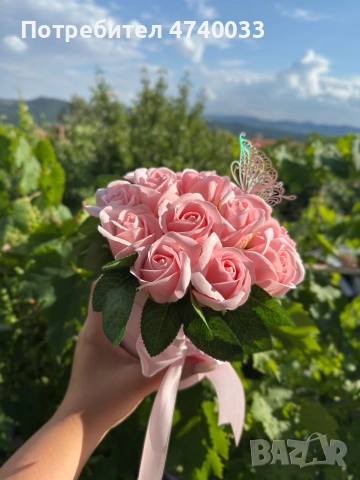 Нежна кутийка със сапунени рози, снимка 2 - Подаръци за рожден ден - 55226136