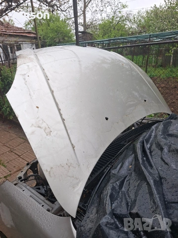 Преден капак за Daihatsu Sirion 2003г, снимка 2 - Части - 54355850