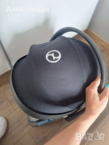 Кошче за кола Cybex aton B2 i-size+адаптери, снимка 2 - Столчета за кола и колело - 54538478