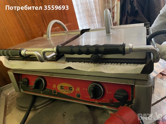Професионален тостер , снимка 3 - Обзавеждане на кухня - 54481766