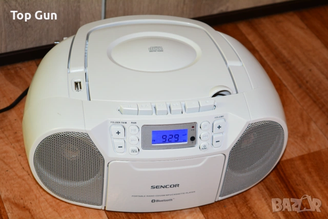 CD MP3 USB Радио преносим касетофон Sencor с Bluetooth и AUX, снимка 2 - Аудиосистеми - 55157127