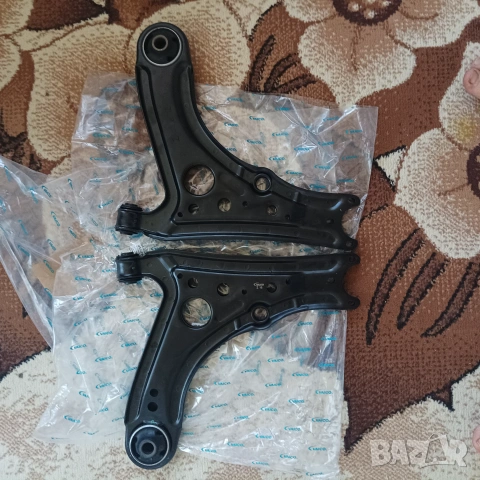 Чисто нови носачи VAICO V10-7072 за VW Polo 6N / Seat Ibiza / Cordoba / Arosa