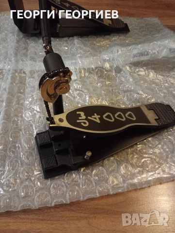 Продавам барабани,падове,рототоми,тъпани,педали и тонколона(монитор), снимка 8 - Ударни инструменти - 54030813