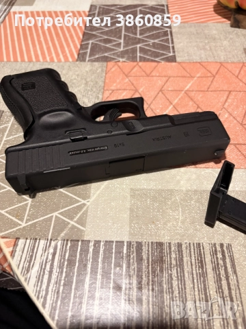 Airsoft реплика Glock 19 Co2, снимка 3 - Газово оръжие - 55160492