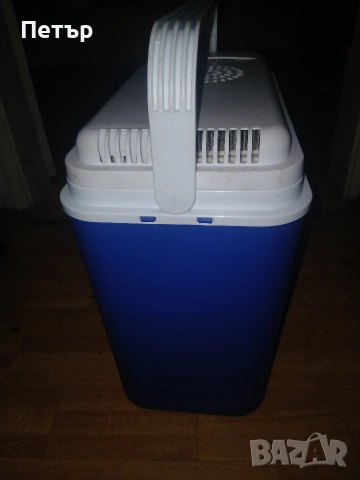 нова хладилна чанта на 12,24 волта, снимка 3 - Аксесоари и консумативи - 54069491