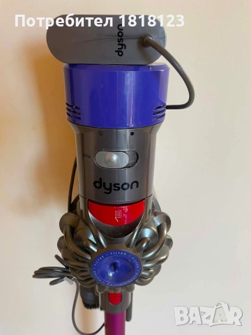 Dyson V8 Absolute., снимка 5 - Прахосмукачки - 54717779